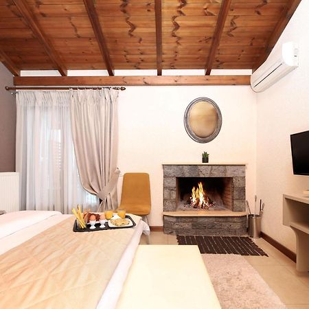 Asimina Guesthouse, Eptalofos Parnassos Exteriér fotografie